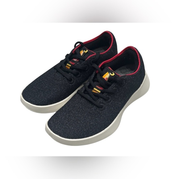 Women’s Allbirds Wool Runner 2 Gray & Red Lace Up Sneakers: 7.5 - Picture 1 of 11